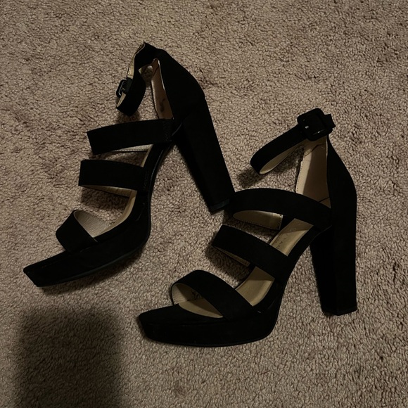 Chinese Laundry Heels - Black - Picture 5 of 5